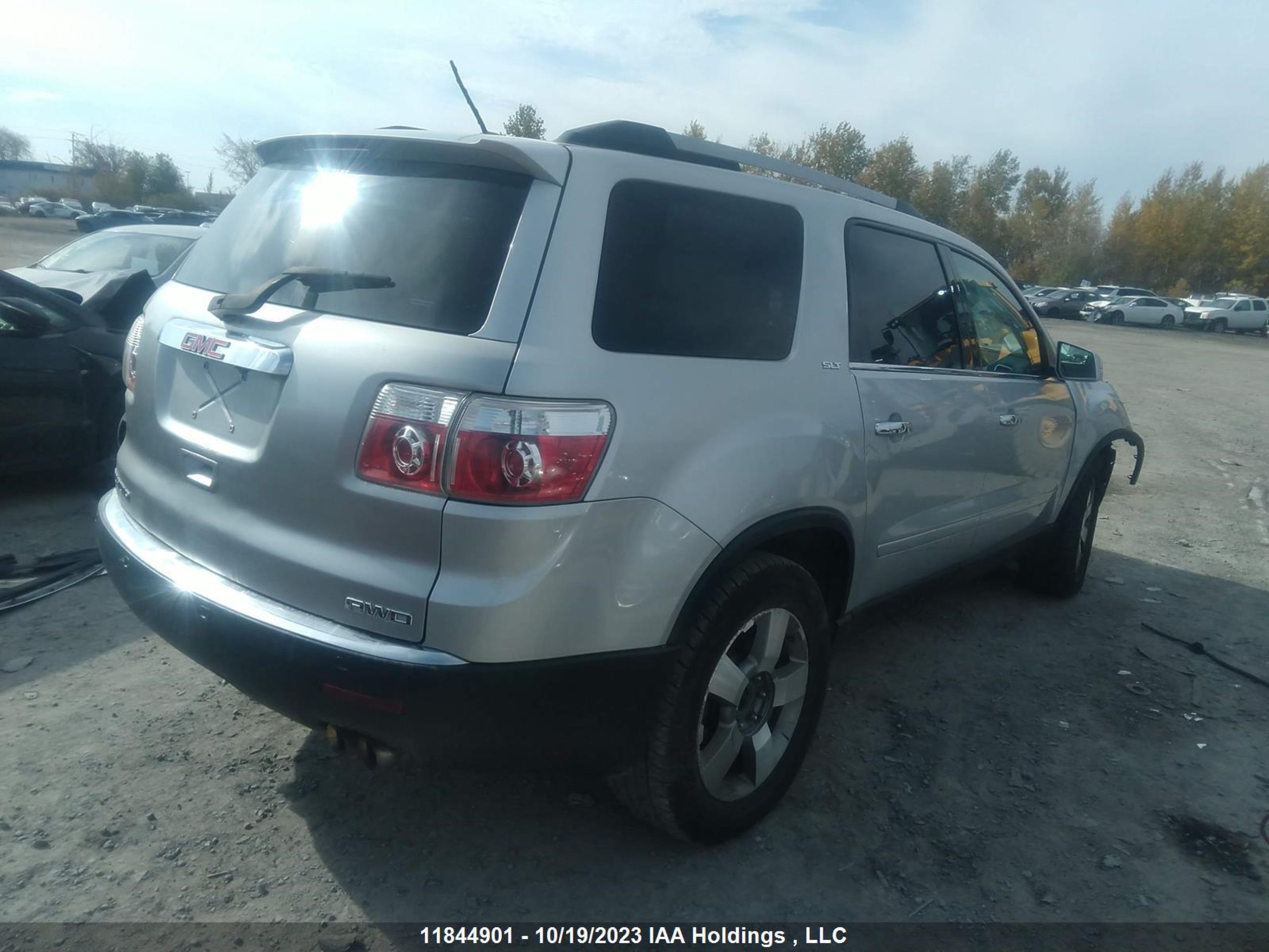 Photo 3 VIN: 1GKKVRED8BJ406524 - GMC ACADIA 