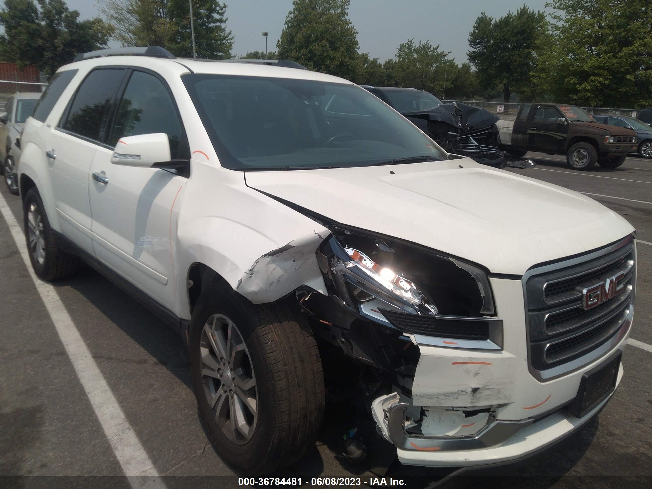 Photo 5 VIN: 1GKKVRKD0FJ260372 - GMC ACADIA 