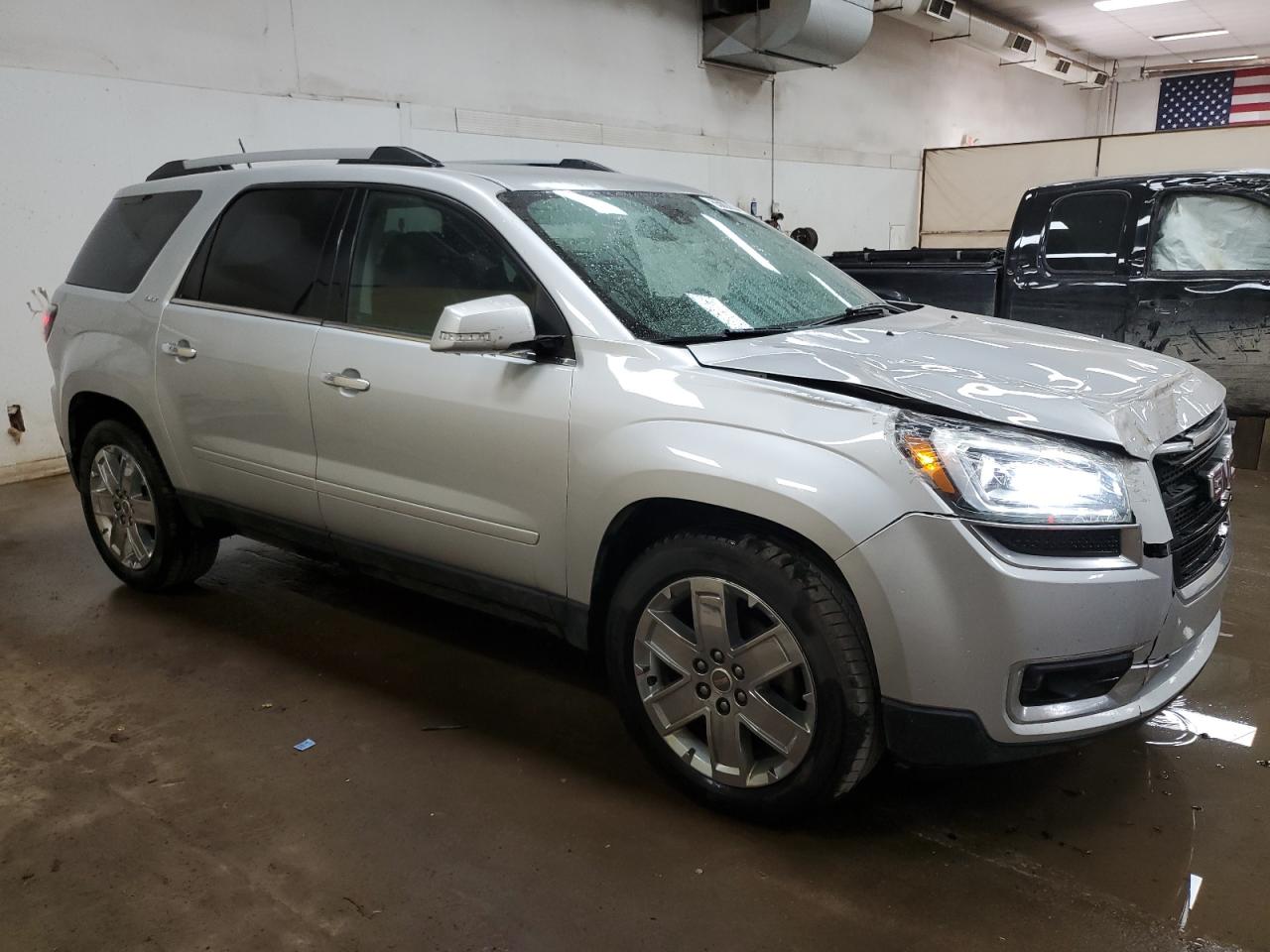 Photo 3 VIN: 1GKKVSKD0HJ158113 - GMC ACADIA 