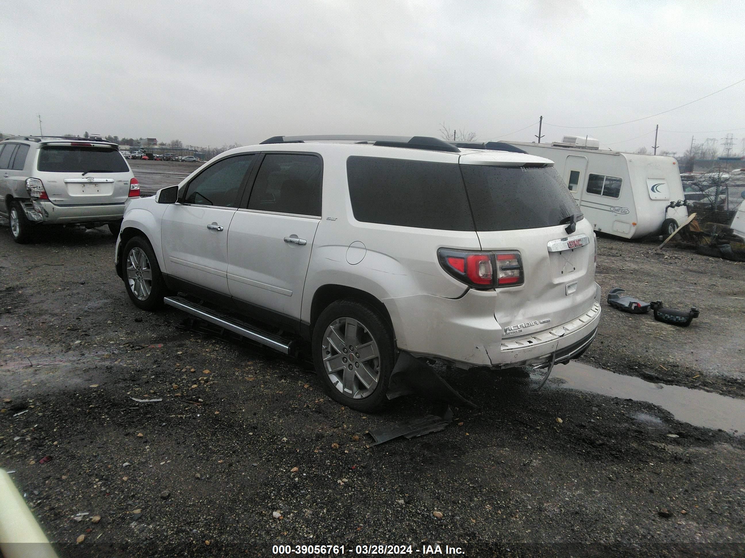 Photo 2 VIN: 1GKKVSKDXHJ195251 - GMC ACADIA 