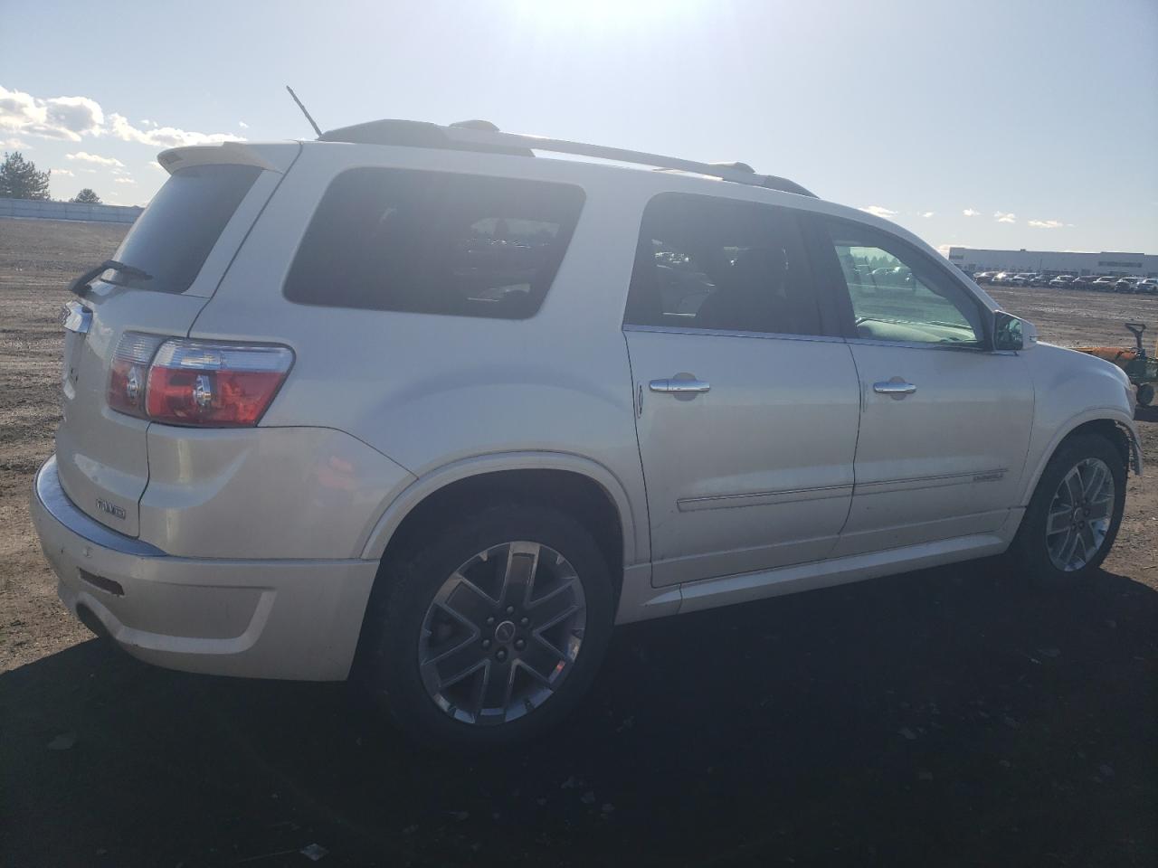 Photo 2 VIN: 1GKKVTED5CJ235746 - GMC ACADIA 