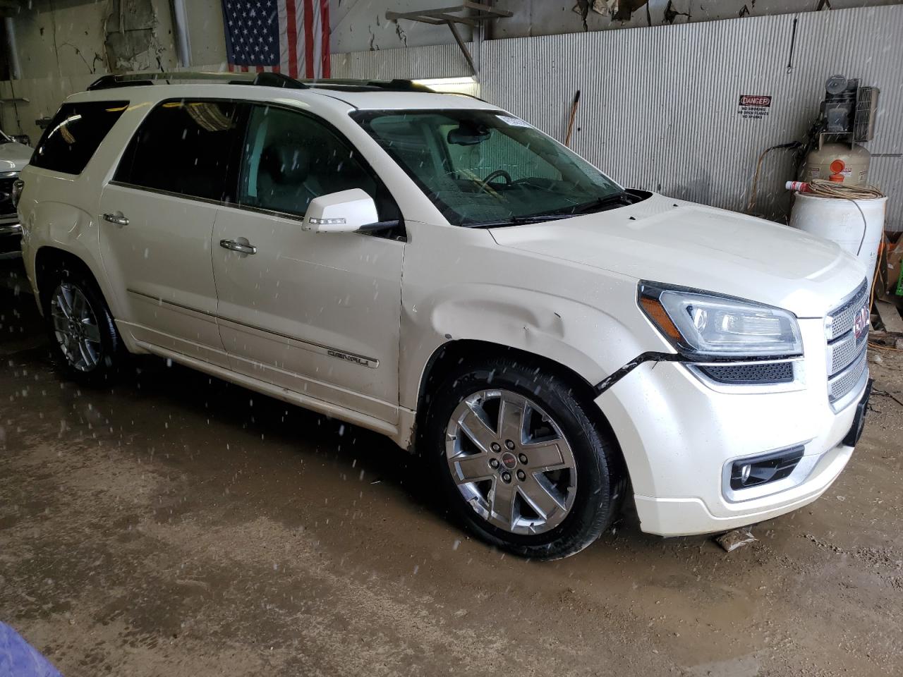 Photo 3 VIN: 1GKKVTKD1EJ275863 - GMC ACADIA 