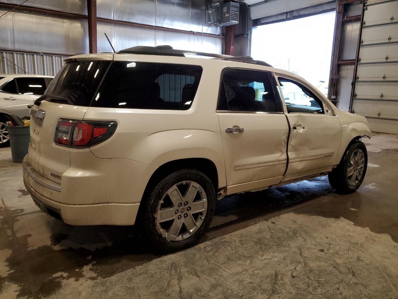 Photo 2 VIN: 1GKKVTKD1FJ264461 - GMC ACADIA 