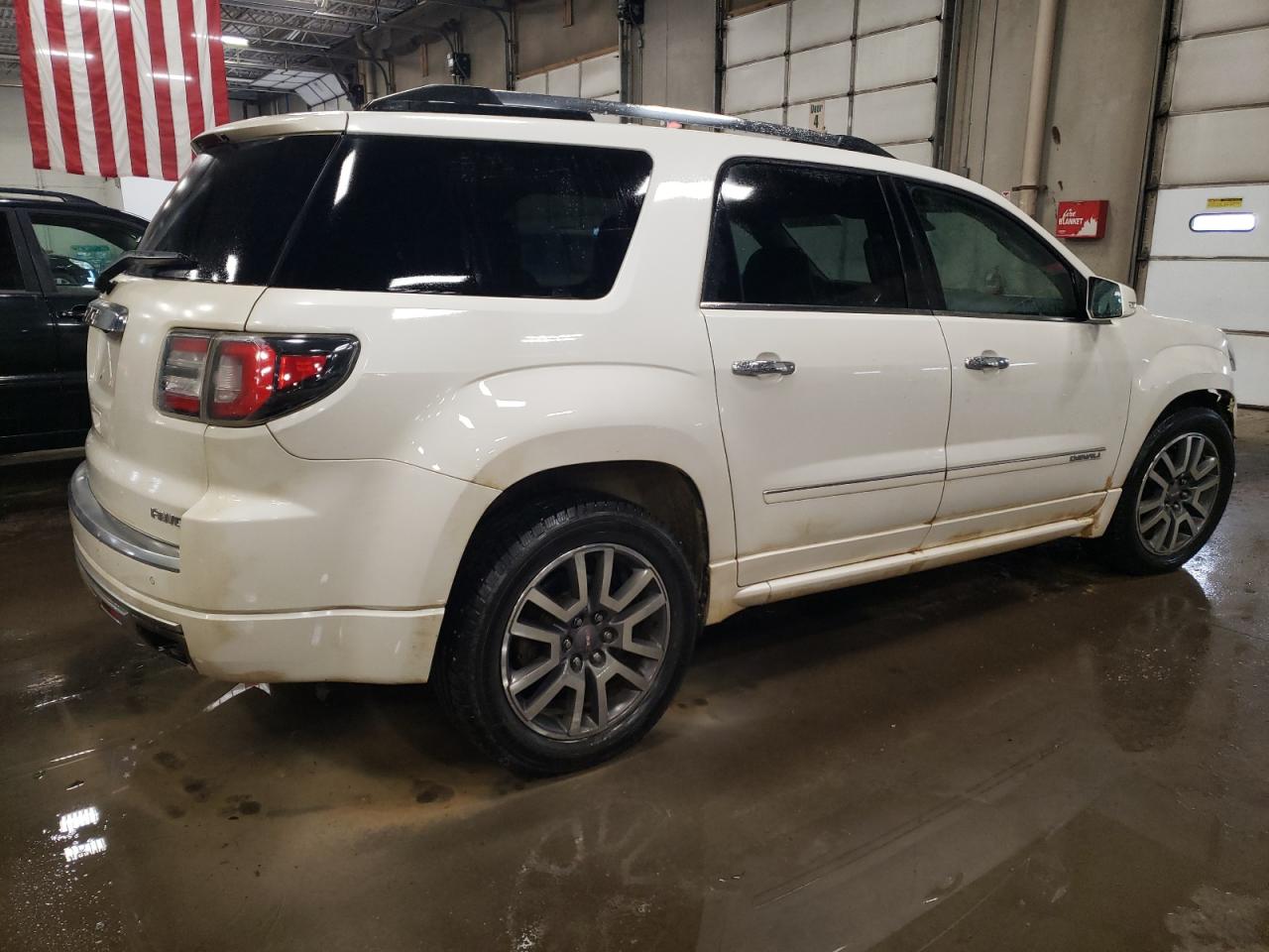 Photo 2 VIN: 1GKKVTKD8EJ204563 - GMC ACADIA 