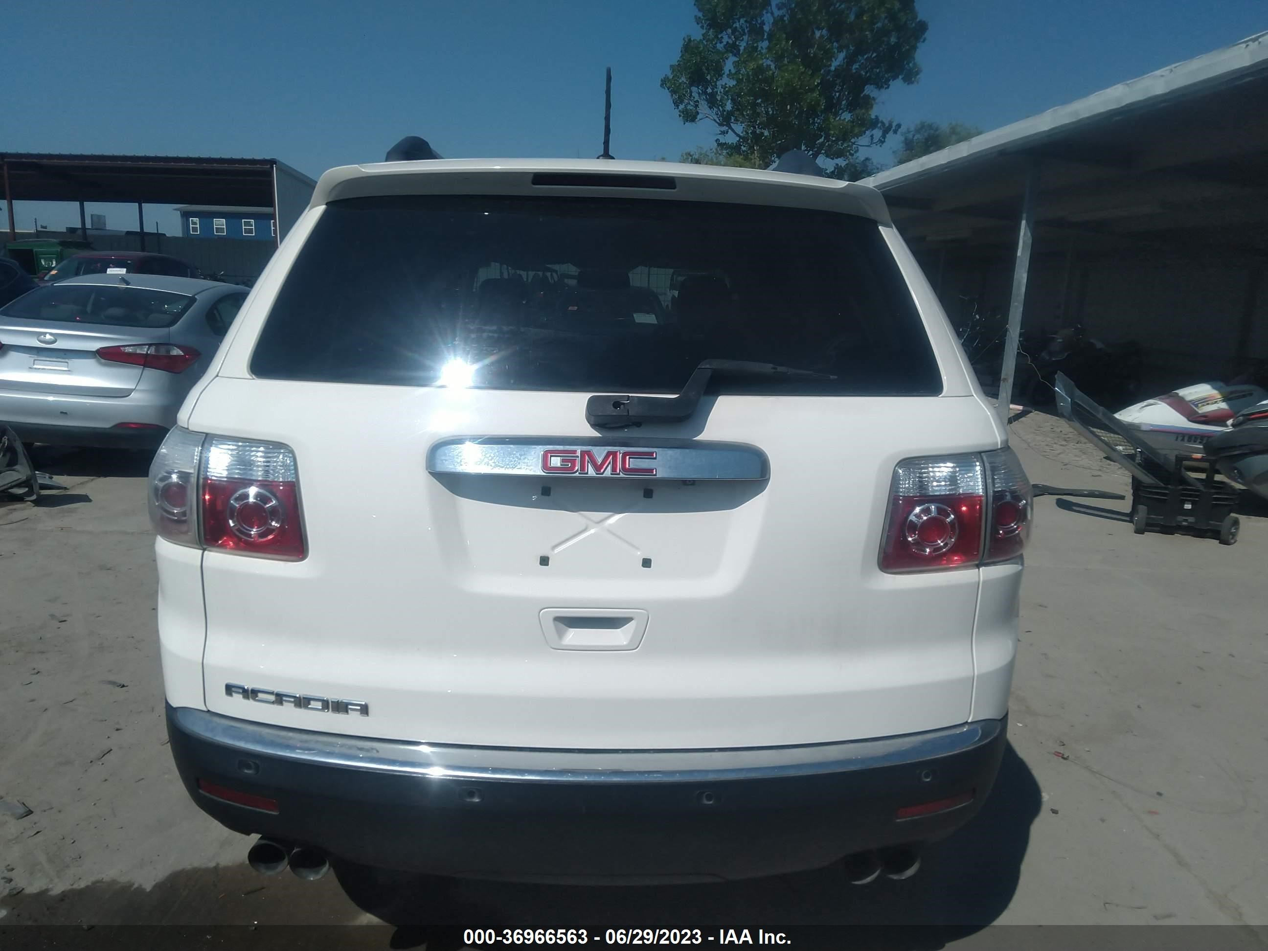 Photo 15 VIN: 1GKLRLED6AJ188281 - GMC ACADIA 