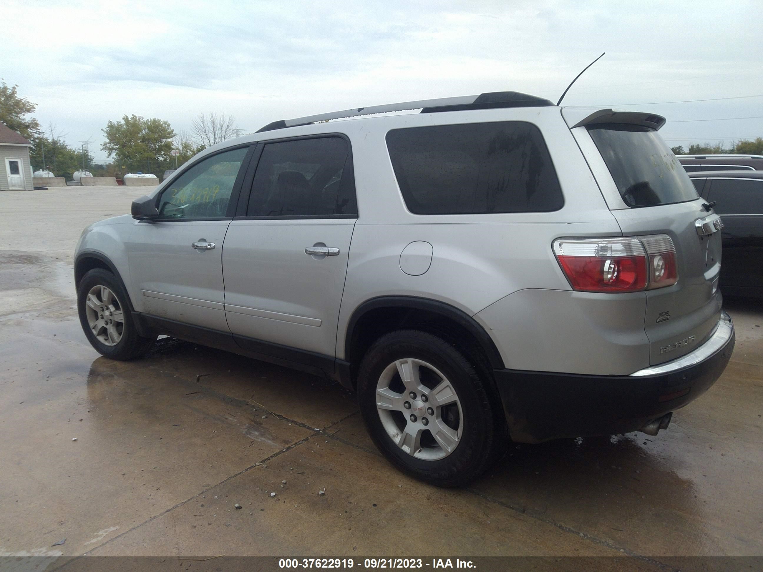 Photo 2 VIN: 1GKLVLED2AJ114108 - GMC ACADIA 