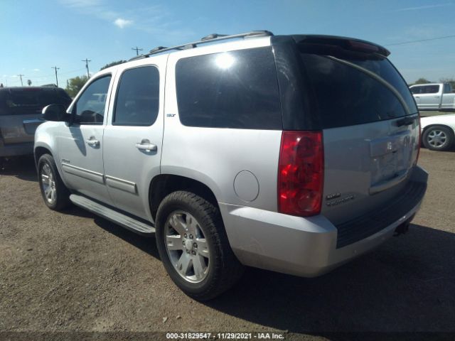 Photo 2 VIN: 1GKMCCE30AR142606 - GMC YUKON 