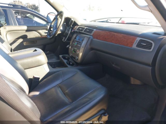 Photo 4 VIN: 1GKMCCE33AR219971 - GMC YUKON 