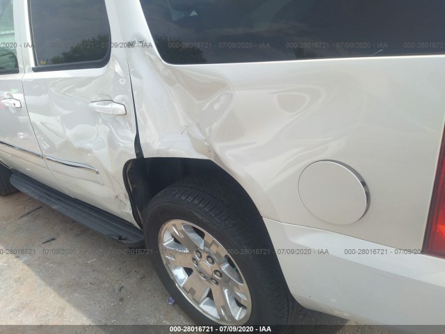 Photo 5 VIN: 1GKMCCE37AR226552 - GMC YUKON 