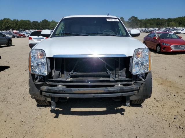 Photo 4 VIN: 1GKS1AE01BR143479 - GMC YUKON SLE 