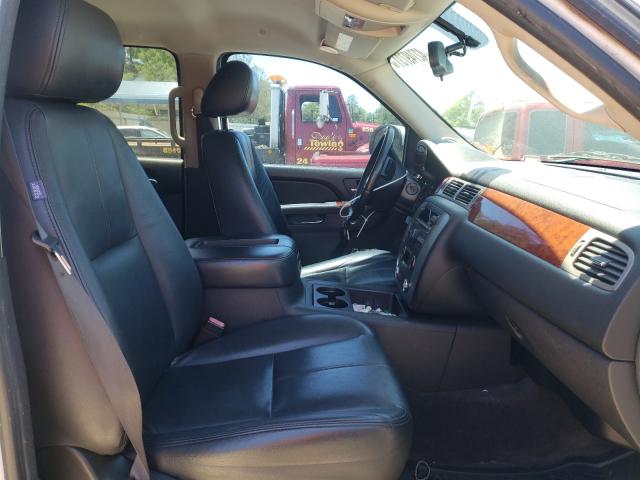 Photo 4 VIN: 1GKS1AE06BR232867 - GMC YUKON SLE 