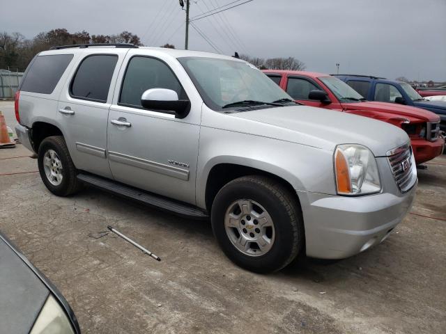 Photo 3 VIN: 1GKS1AE0XBR169532 - GMC YUKON 