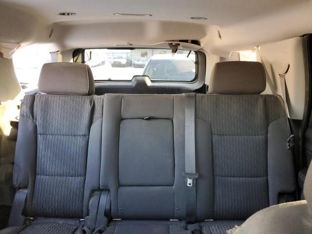 Photo 9 VIN: 1GKS1AKC2JR146534 - GMC YUKON SLE 