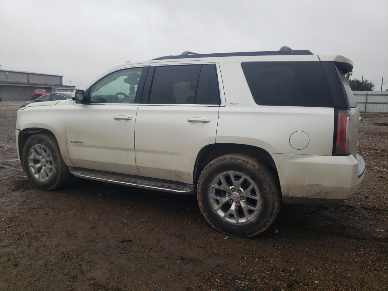 Photo 1 VIN: 1GKS1BKC4FR651262 - GMC YUKON 