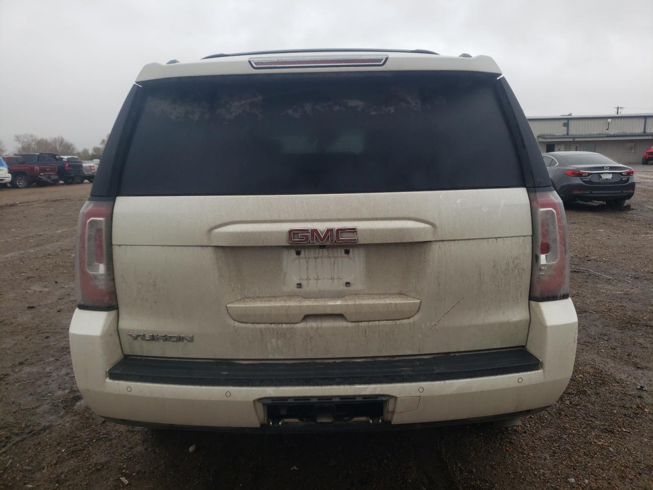 Photo 5 VIN: 1GKS1BKC4FR651262 - GMC YUKON 