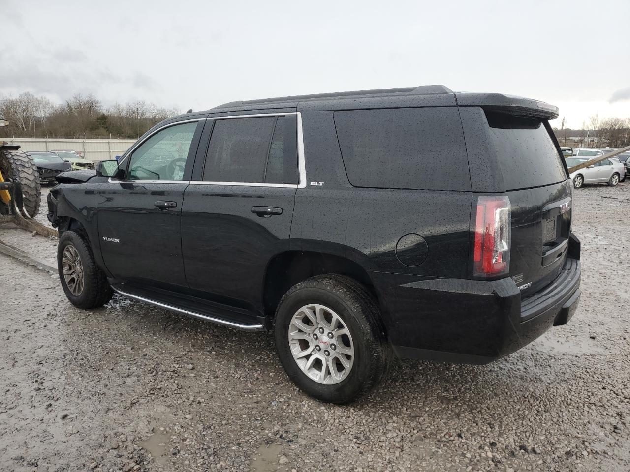 Photo 1 VIN: 1GKS1BKC4HR175694 - GMC YUKON 