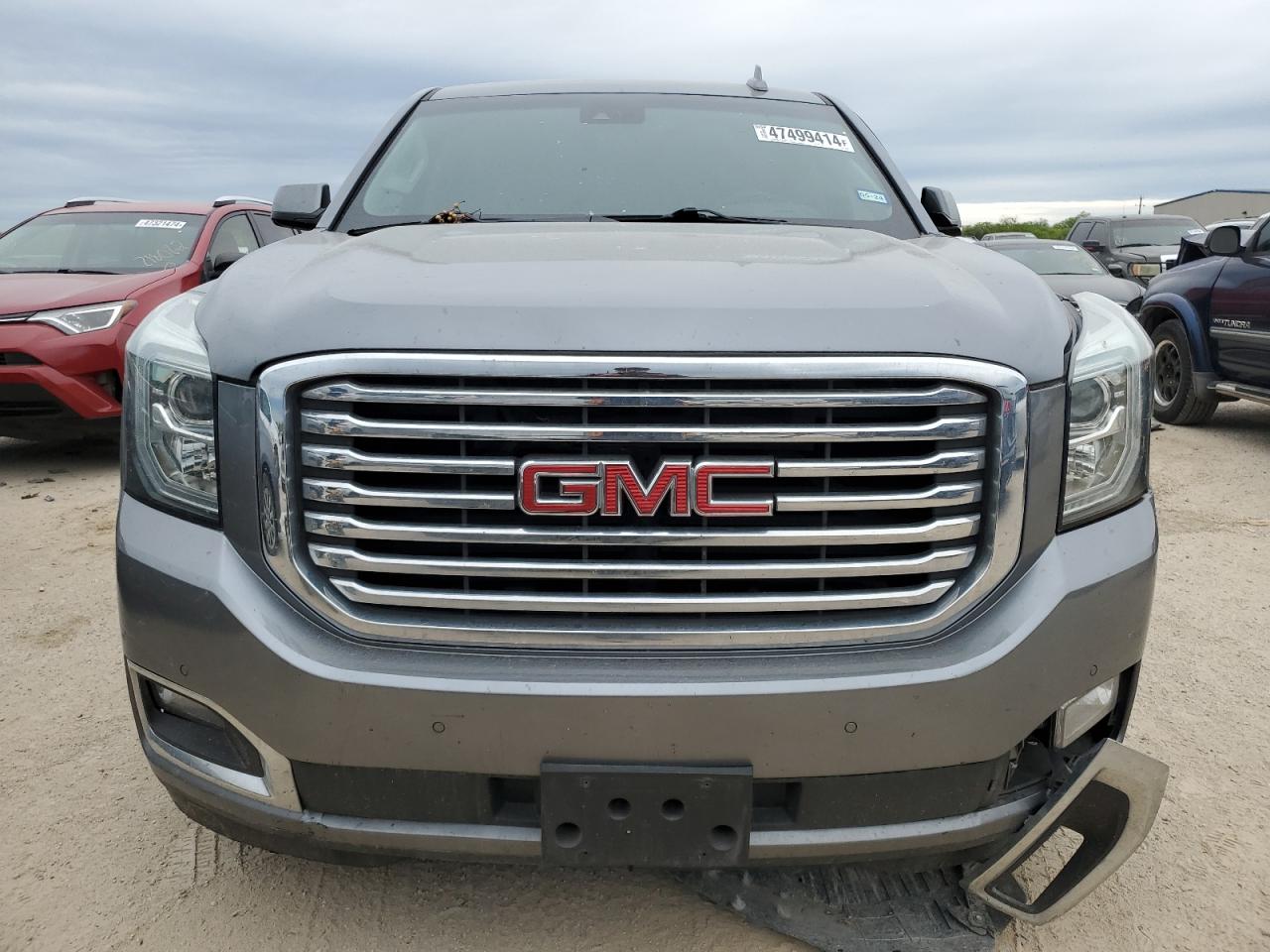 Photo 4 VIN: 1GKS1BKC5KR334438 - GMC YUKON 