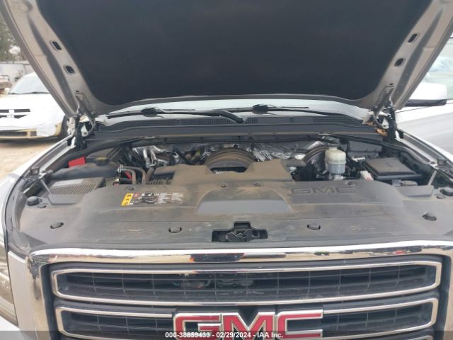 Photo 9 VIN: 1GKS1BKC7JR299853 - GMC YUKON 