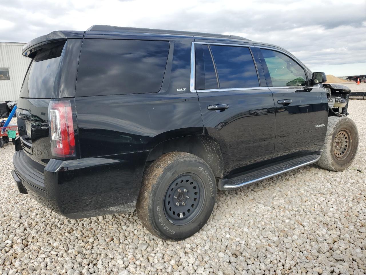 Photo 2 VIN: 1GKS1BKC7LR150474 - GMC YUKON 