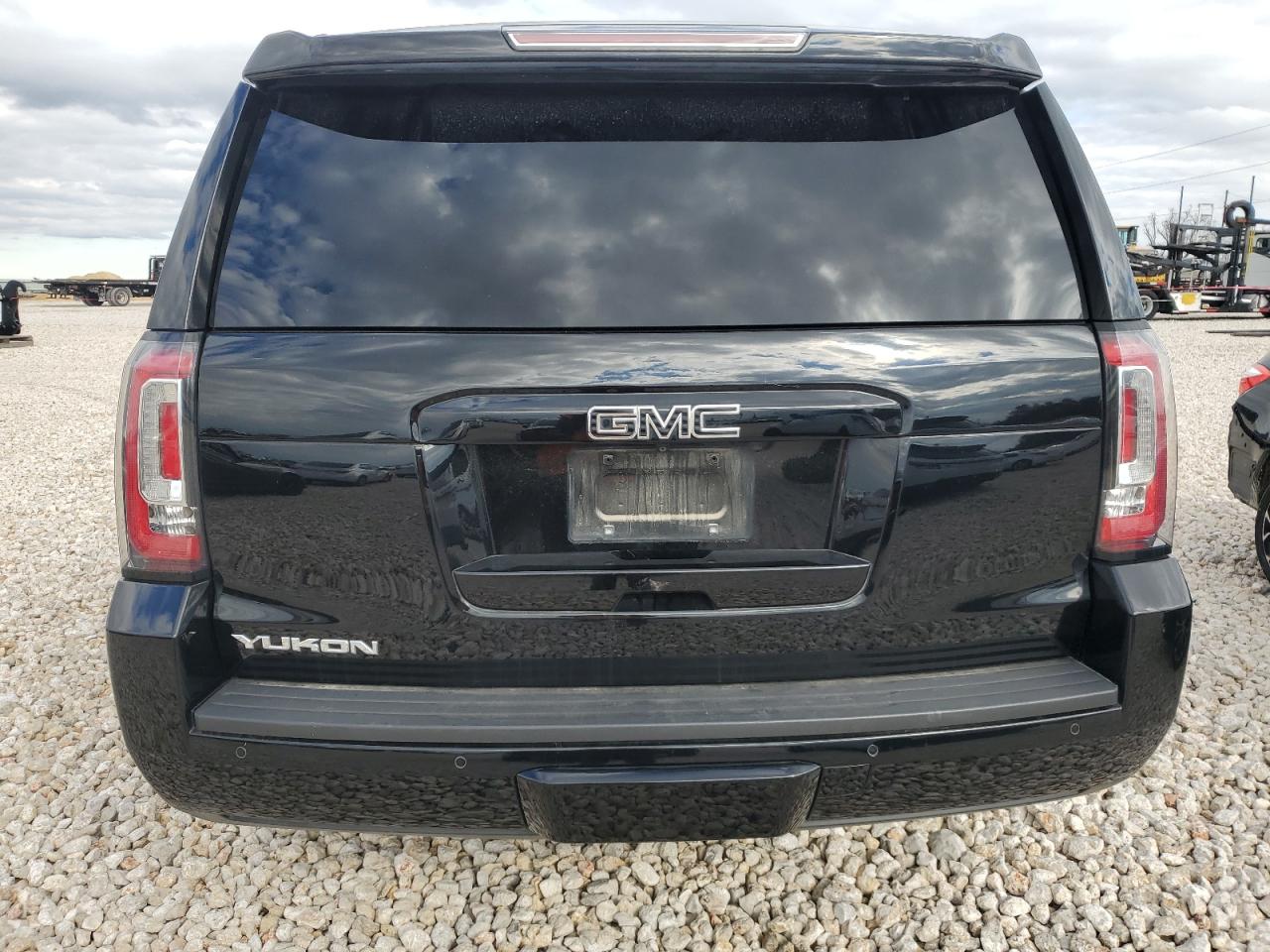 Photo 5 VIN: 1GKS1BKC7LR150474 - GMC YUKON 