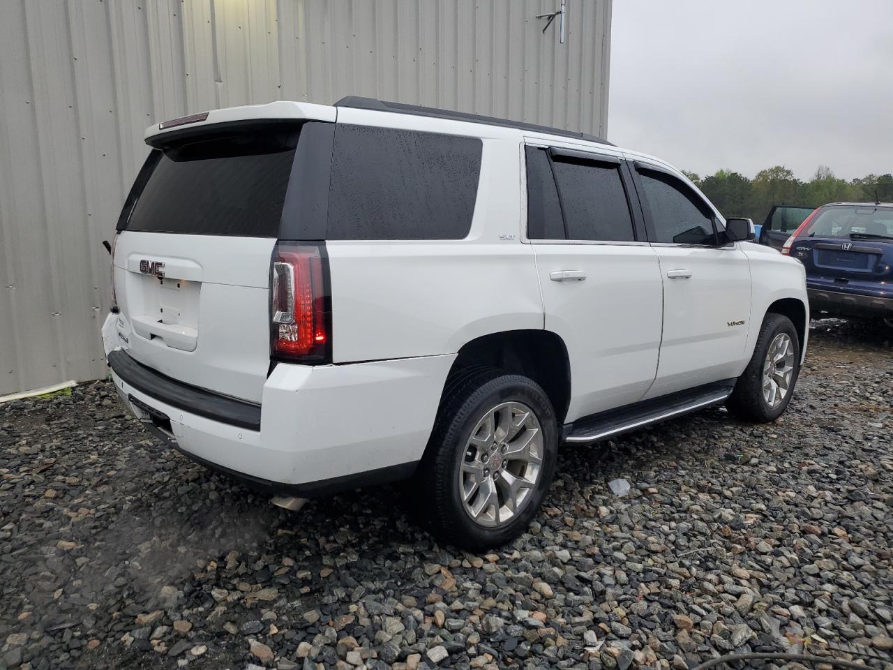 Photo 2 VIN: 1GKS1BKC8GR254218 - GMC YUKON 