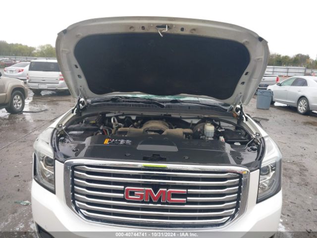 Photo 9 VIN: 1GKS1BKC8JR392851 - GMC YUKON 