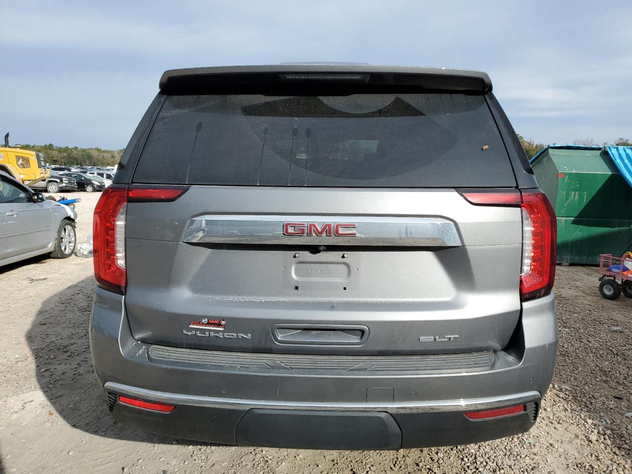 Photo 5 VIN: 1GKS1BKD6MR115533 - GMC YUKON 