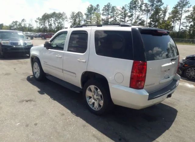 Photo 2 VIN: 1GKS1CE02BR284590 - GMC YUKON 