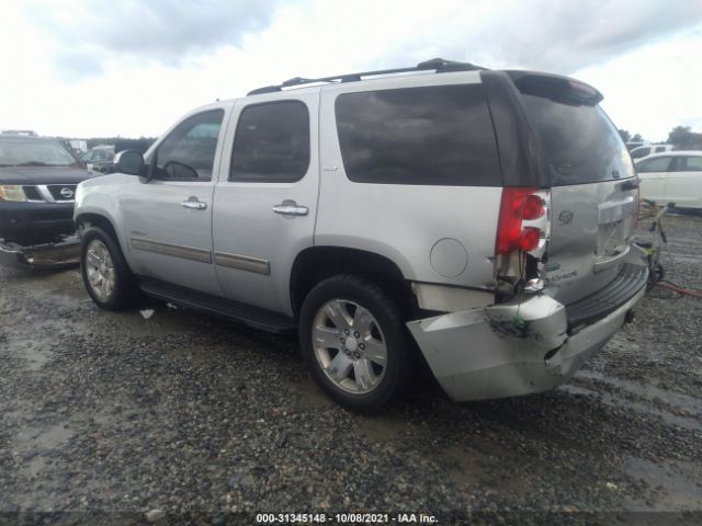 Photo 2 VIN: 1GKS1CE03BR209882 - GMC YUKON 