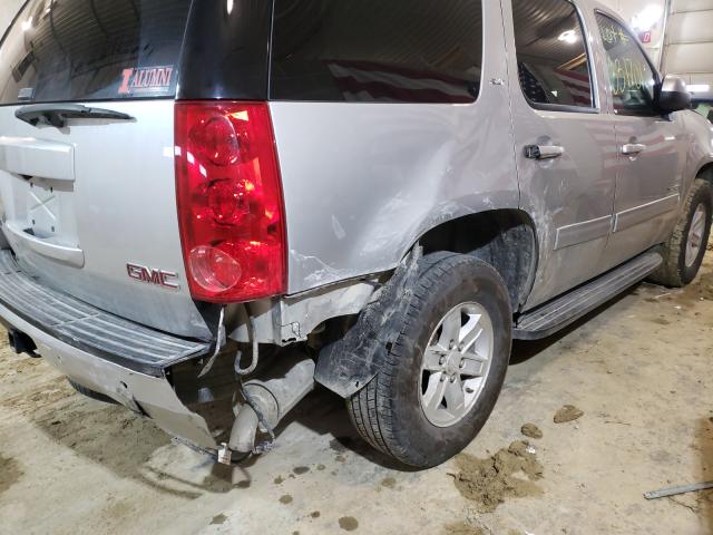 Photo 8 VIN: 1GKS1CE03CR120010 - GMC YUKON SLT 