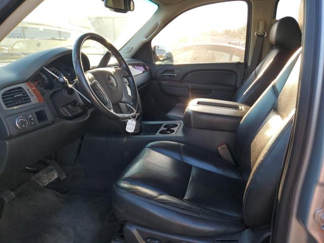 Photo 6 VIN: 1GKS1CE03DR214261 - GMC YUKON SLT 