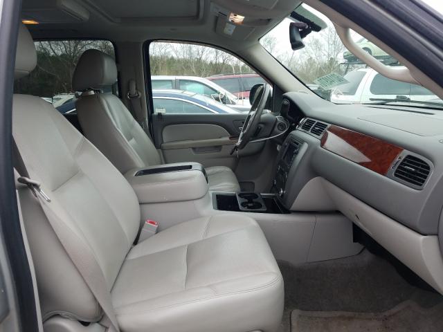 Photo 4 VIN: 1GKS1CE04BR335572 - GMC YUKON SLT 