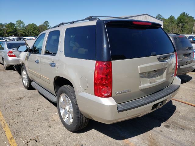 Photo 2 VIN: 1GKS1CE04DR303479 - GMC YUKON SLT 