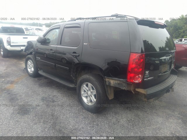 Photo 2 VIN: 1GKS1CE05CR166180 - GMC YUKON 