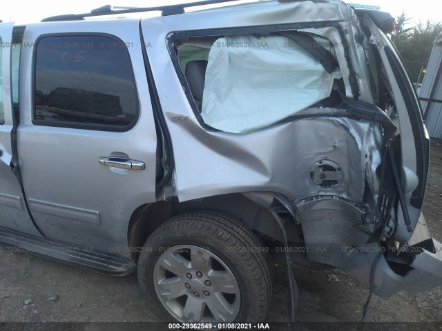 Photo 5 VIN: 1GKS1CE05CR247096 - GMC YUKON 