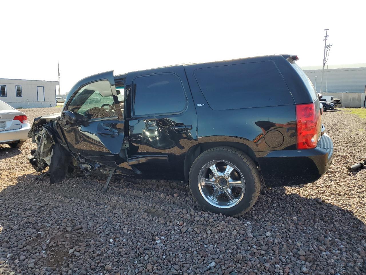 Photo 1 VIN: 1GKS1CE05DR361195 - GMC YUKON 