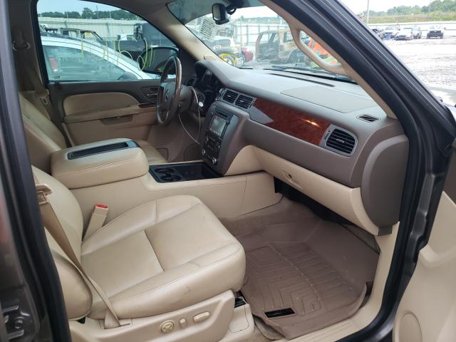 Photo 4 VIN: 1GKS1CE06DR245844 - GMC YUKON SLT 