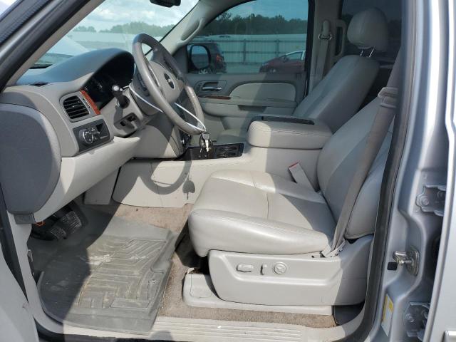 Photo 6 VIN: 1GKS1CE06DR264099 - GMC YUKON 