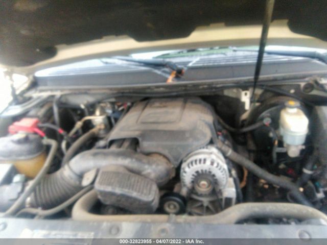 Photo 9 VIN: 1GKS1CE07BR123040 - GMC YUKON 