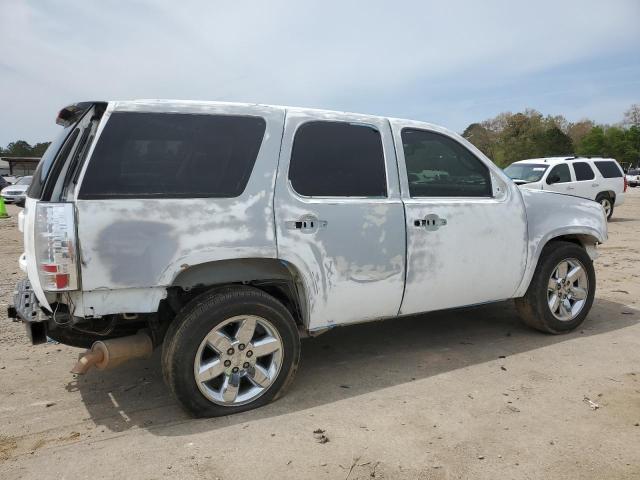 Photo 2 VIN: 1GKS1CE07BR152439 - GMC YUKON SLT 