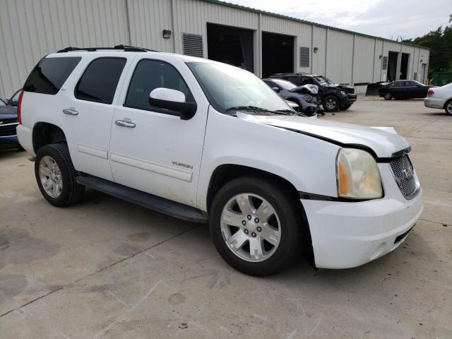 Photo 3 VIN: 1GKS1CE07BR155566 - GMC YUKON SLT 