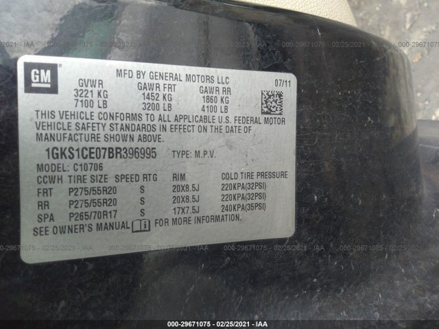 Photo 8 VIN: 1GKS1CE07BR396995 - GMC YUKON 