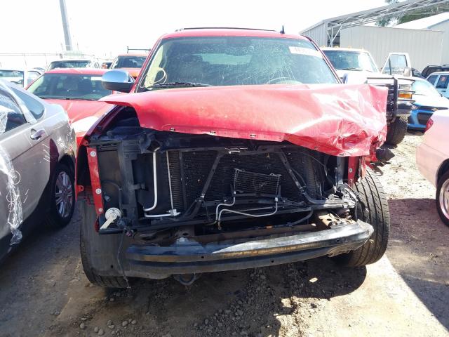 Photo 8 VIN: 1GKS1CE08BR251853 - GMC YUKON 