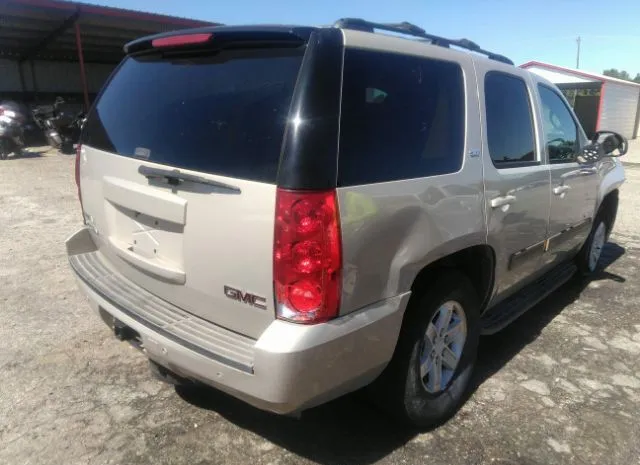 Photo 3 VIN: 1GKS1CE08CR108189 - GMC YUKON 