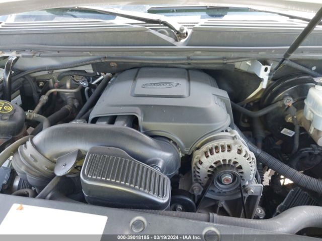 Photo 9 VIN: 1GKS1CE08DR261396 - GMC YUKON 