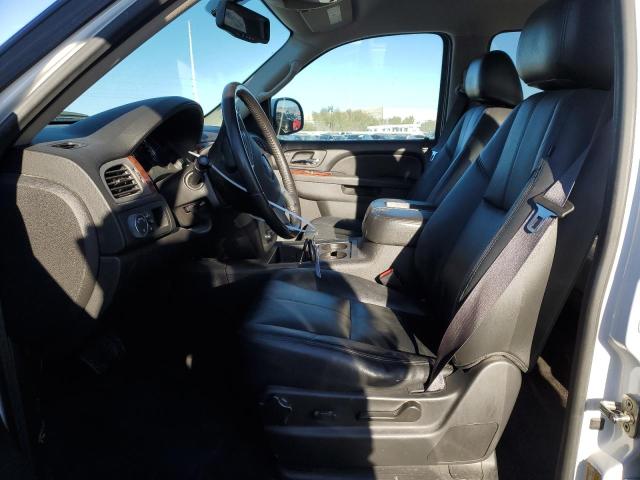 Photo 6 VIN: 1GKS1CE08DR270163 - GMC YUKON SLT 