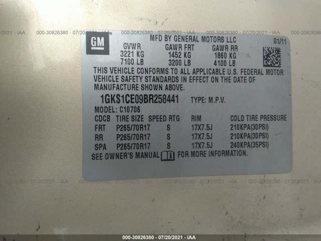 Photo 8 VIN: 1GKS1CE09BR258441 - GMC YUKON 