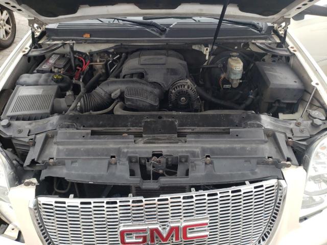 Photo 6 VIN: 1GKS1CE0XBR238439 - GMC YUKON SLT 