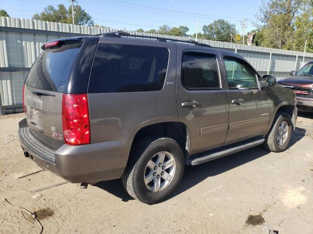 Photo 2 VIN: 1GKS1CE0XDR101715 - GMC YUKON 