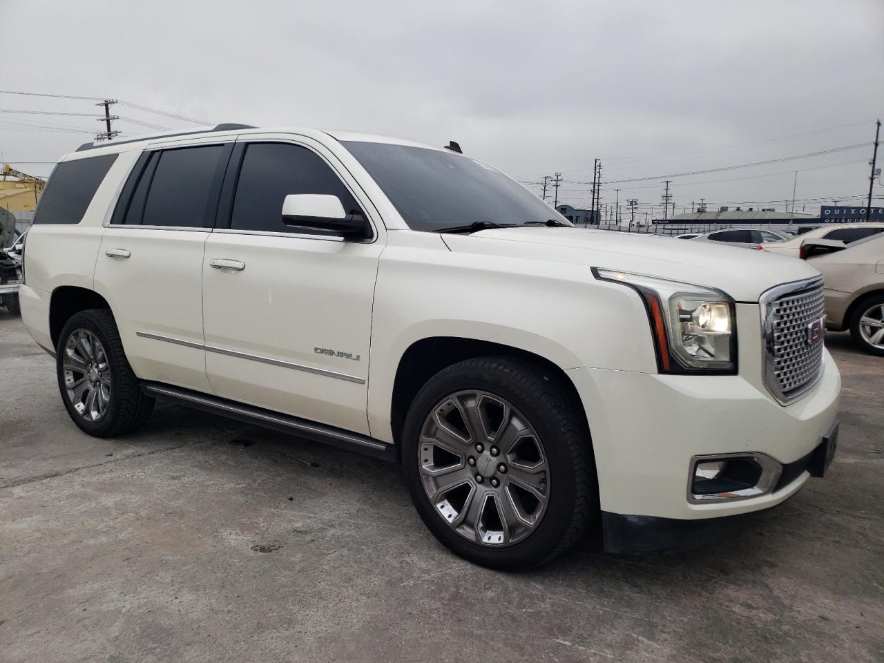 Photo 3 VIN: 1GKS1CKJ0FR234953 - GMC YUKON 